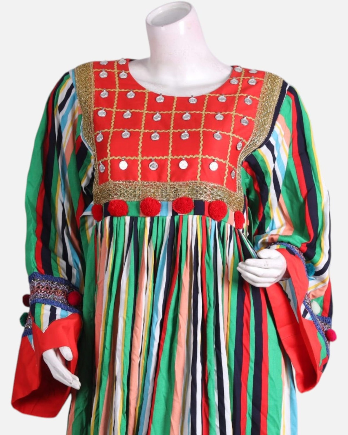 Colorful Tourist Dress with Embroidered Accents 5