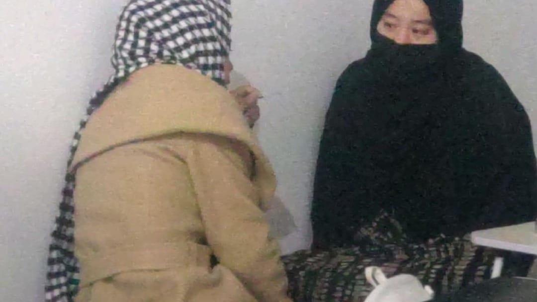 Sponsarship help with Afghan female student  4