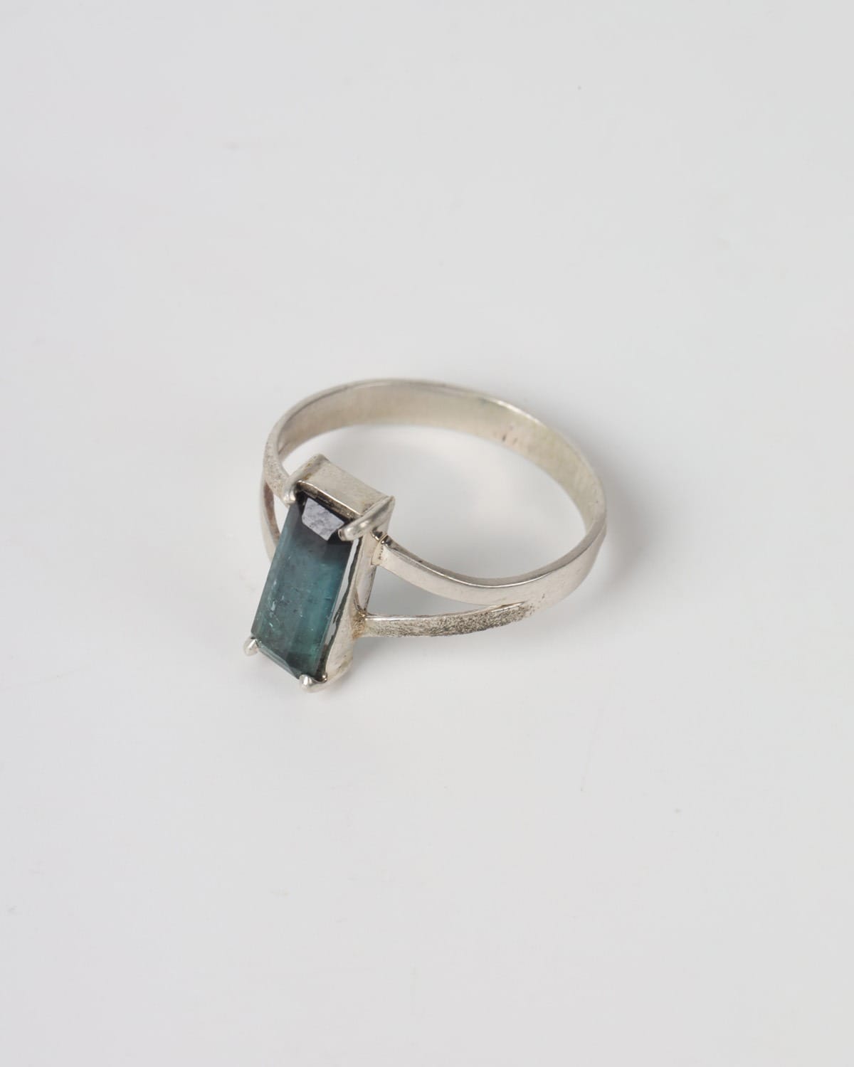 Sky Blue Tourmaline "Mehr Afarin" Ring in 925 Sterling Silver 4