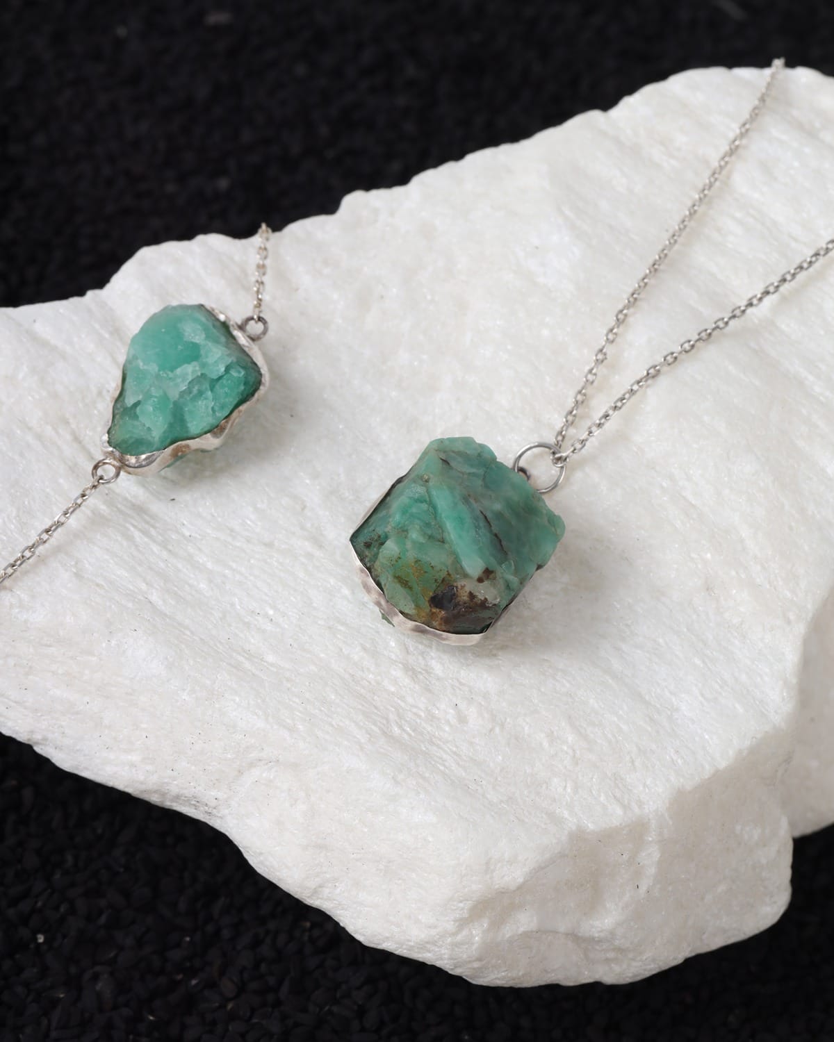 Handcrafted Emerald Bracelet & Necklace Set 3