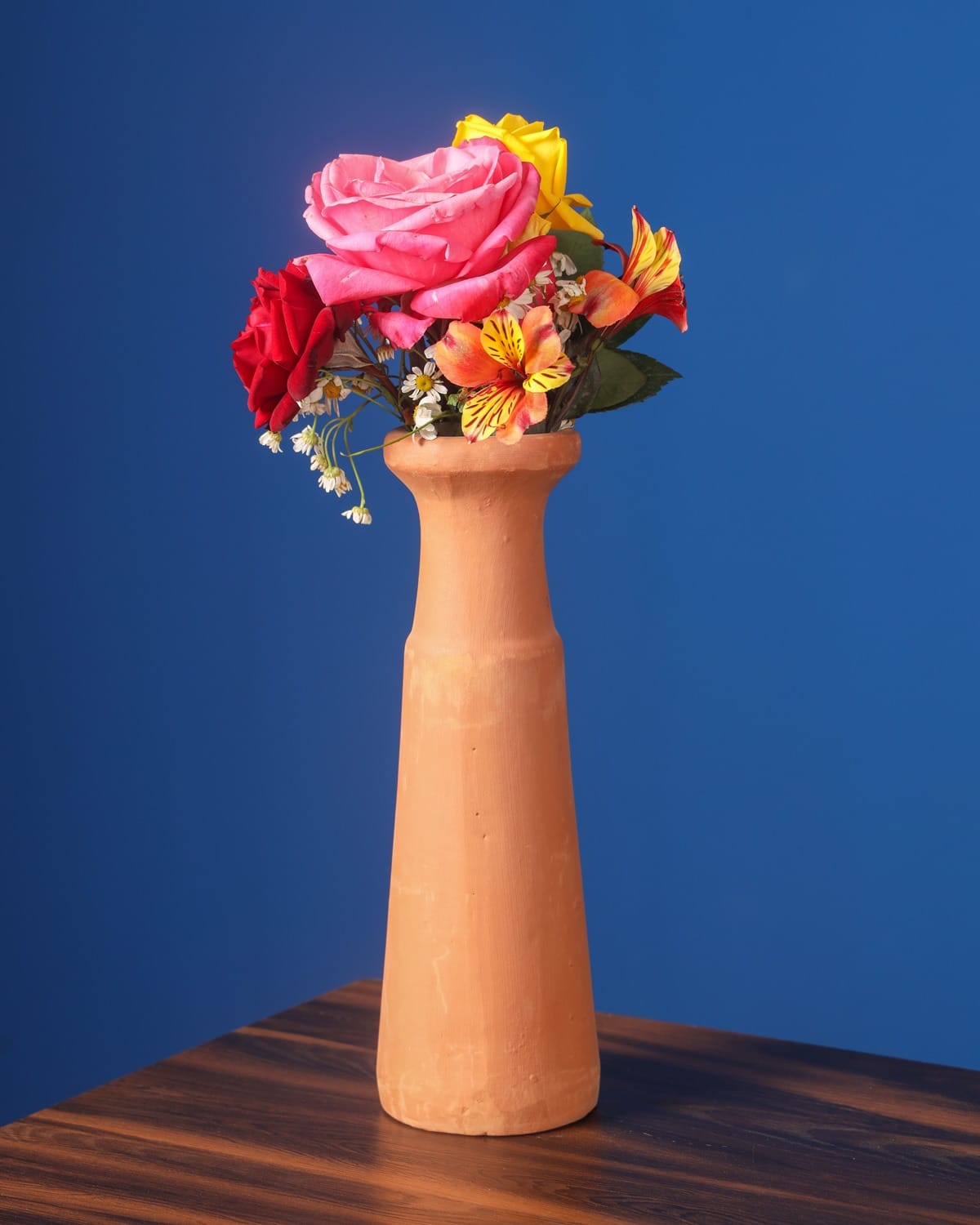 Terracotta Flower Vase – Natural Clay Finish 4