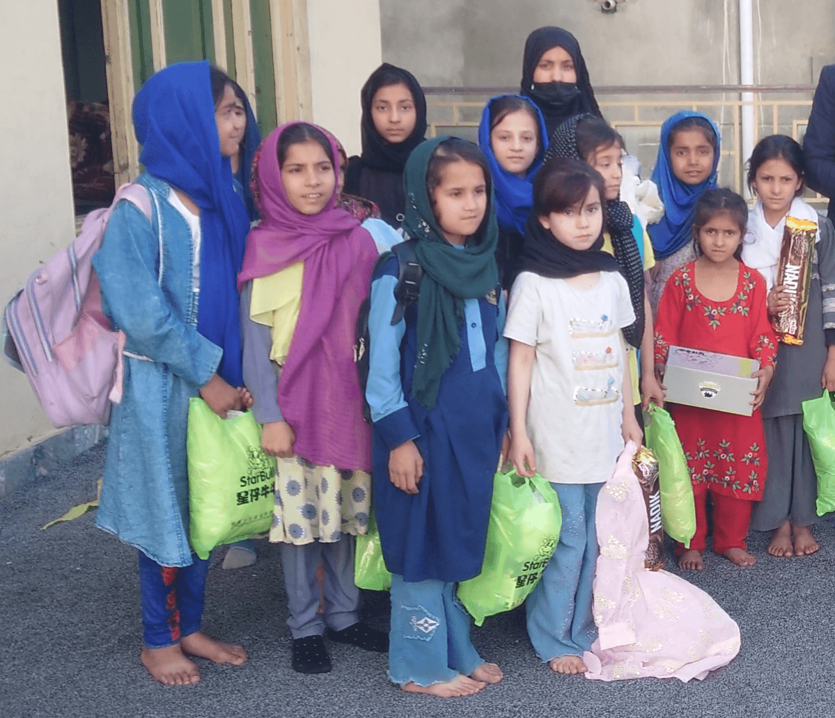 Support 10 Orphans' Dreams 3
