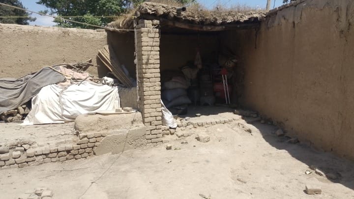 Help a Father Provide Shelter and Food for His Family of 13 2