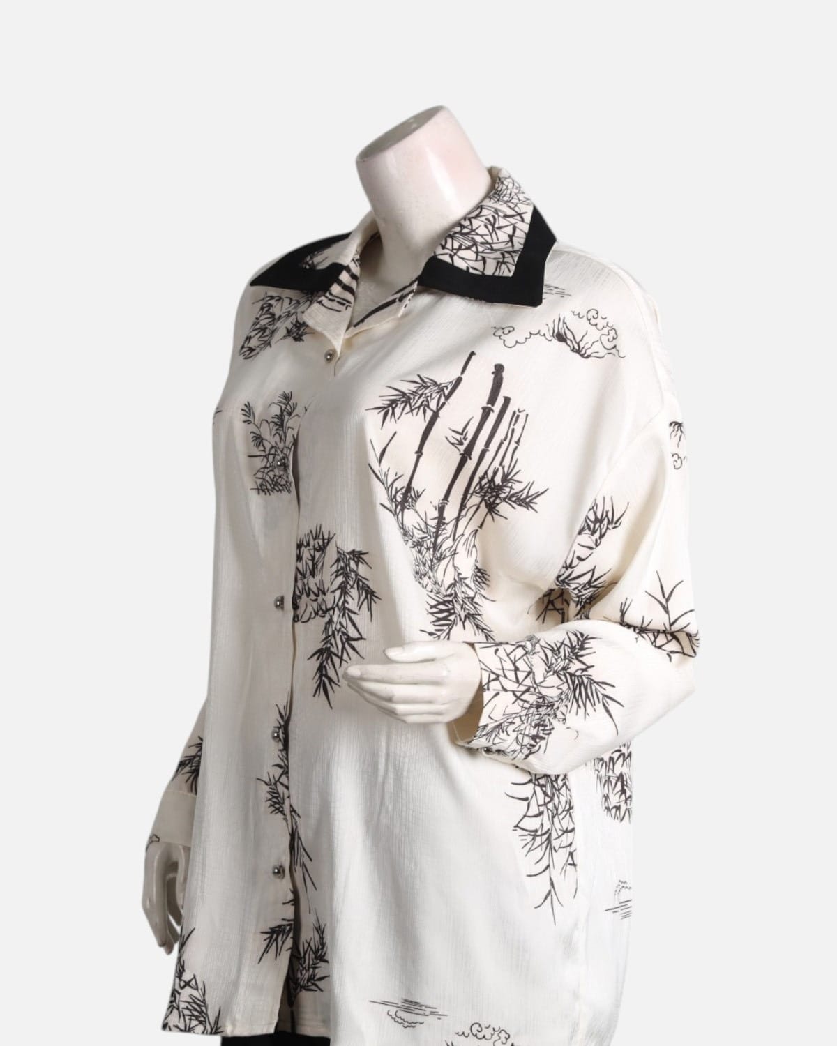 Black & White Floral Silk Shirt with Black Crepe Pants Set 3