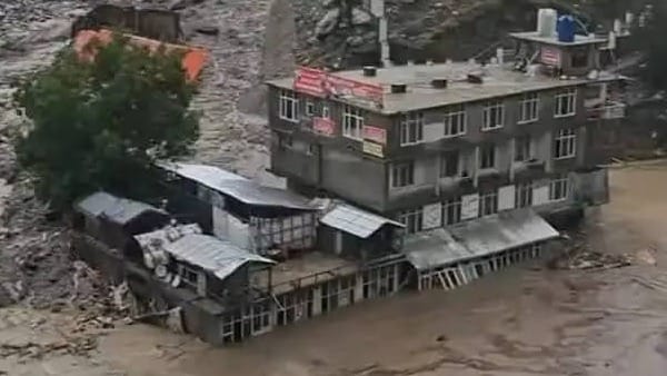 Emergency Flood Relief for Nooristan Families, Afghanistan 2