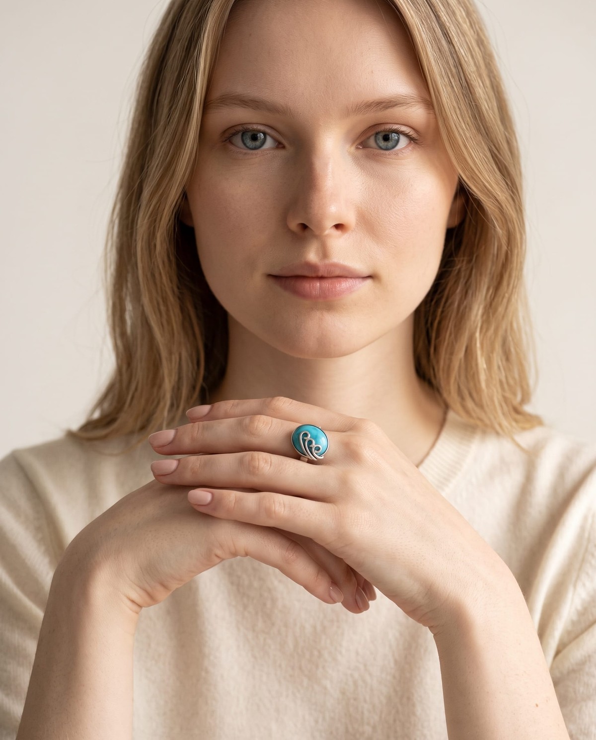 Women's Turquoise Ring Crafted 1