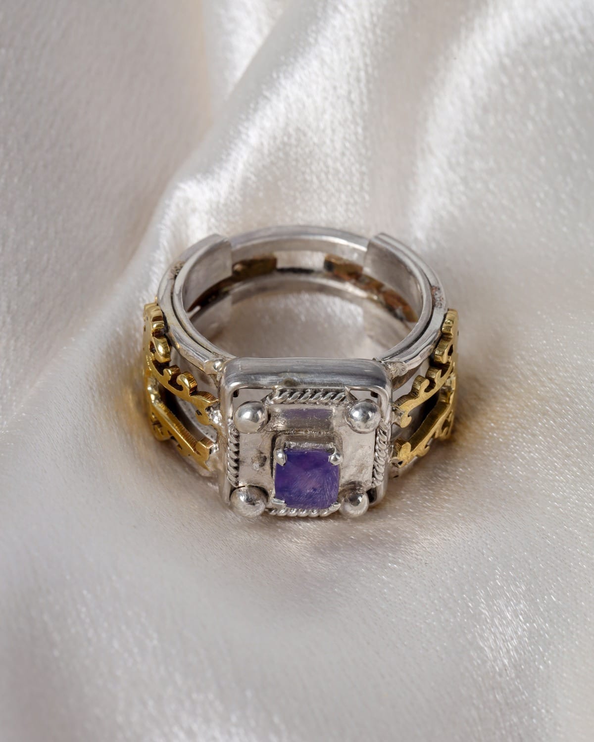 Jagdalek Sapphire Men’s Ring 7