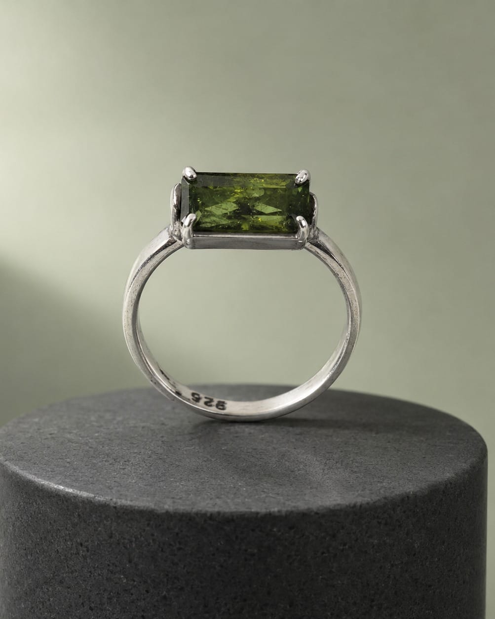 Green Beryl Silver Ring 3