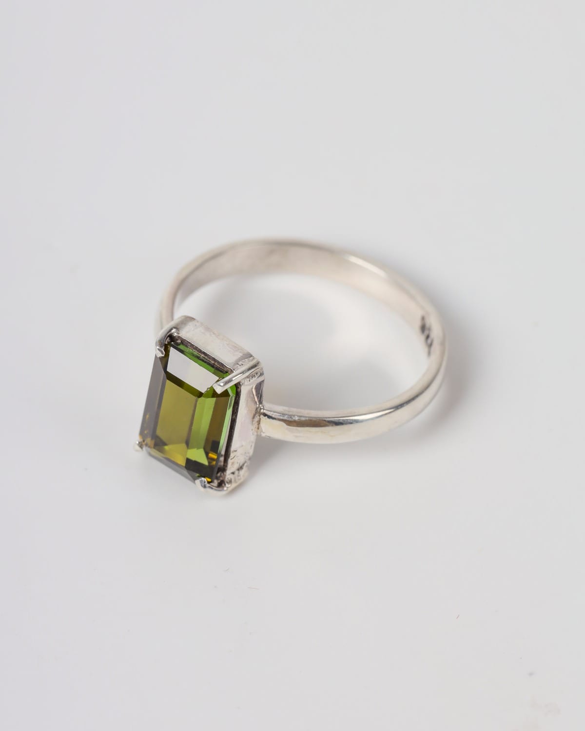 Womens Green Tourmaline Sterling Silver Ring 2