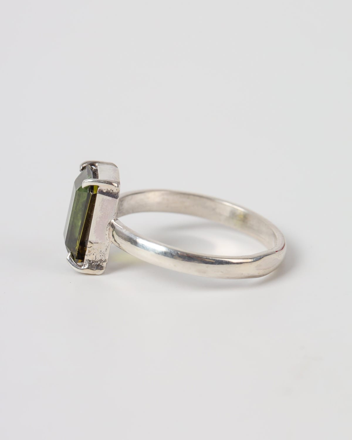 Womens Green Tourmaline Sterling Silver Ring 3