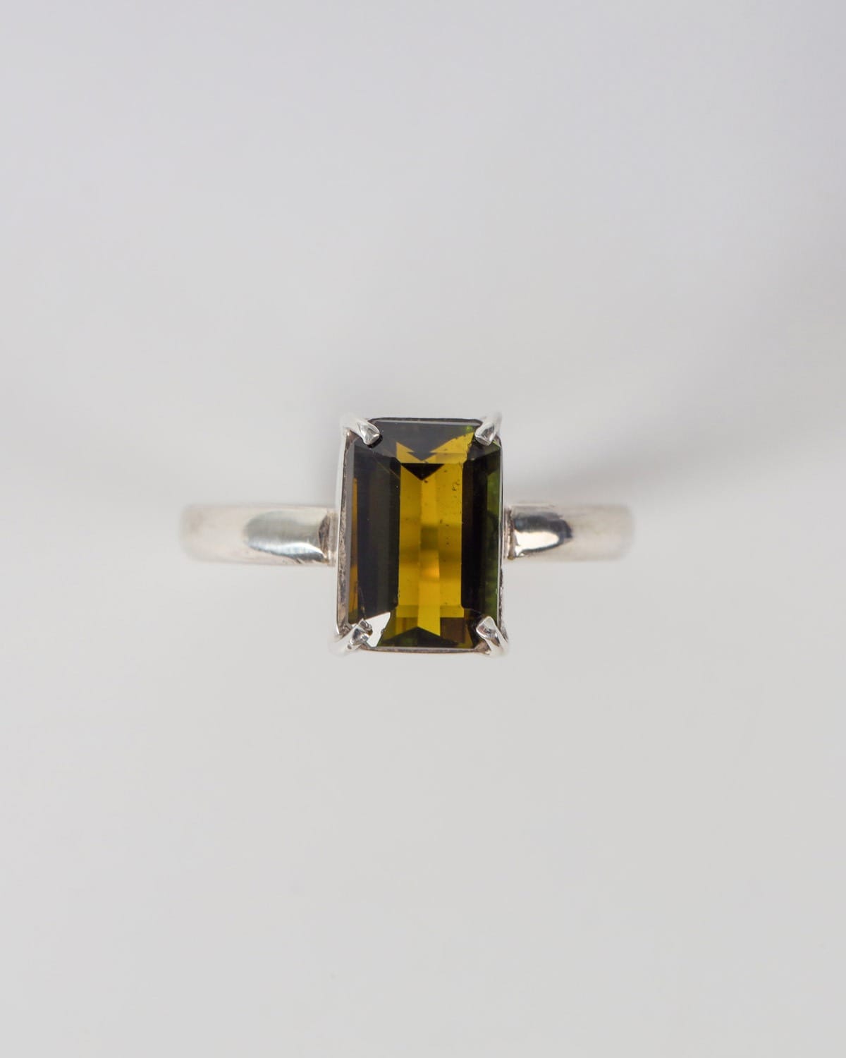 Womens Green Tourmaline Sterling Silver Ring 6