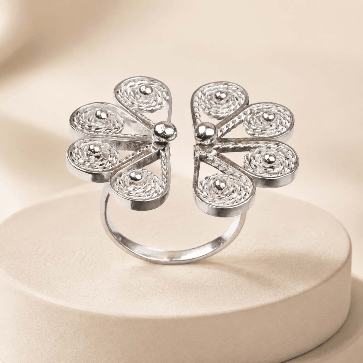 Malila Design Women's Ring| Flower Shape Ring 1