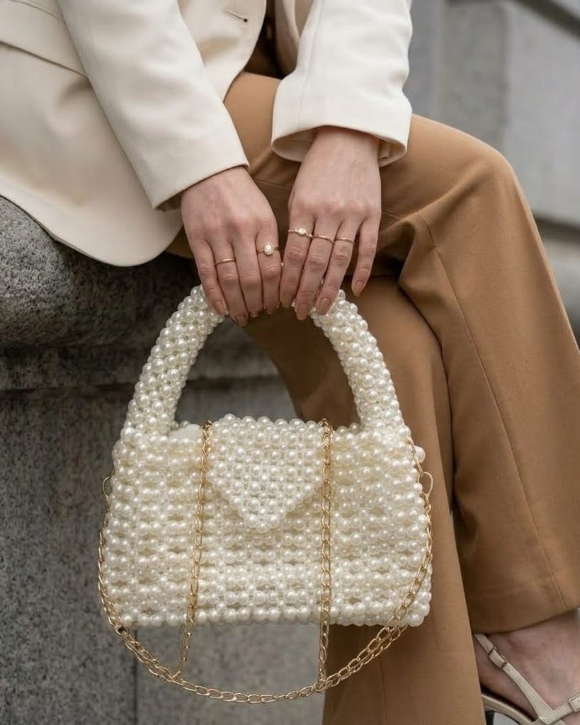 Pearl Beaded Bag with Gold Chain 3