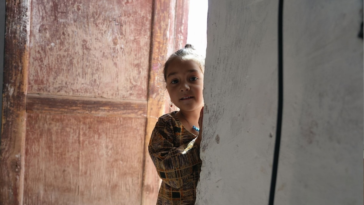 Give Hope for Asra & Her Family 1