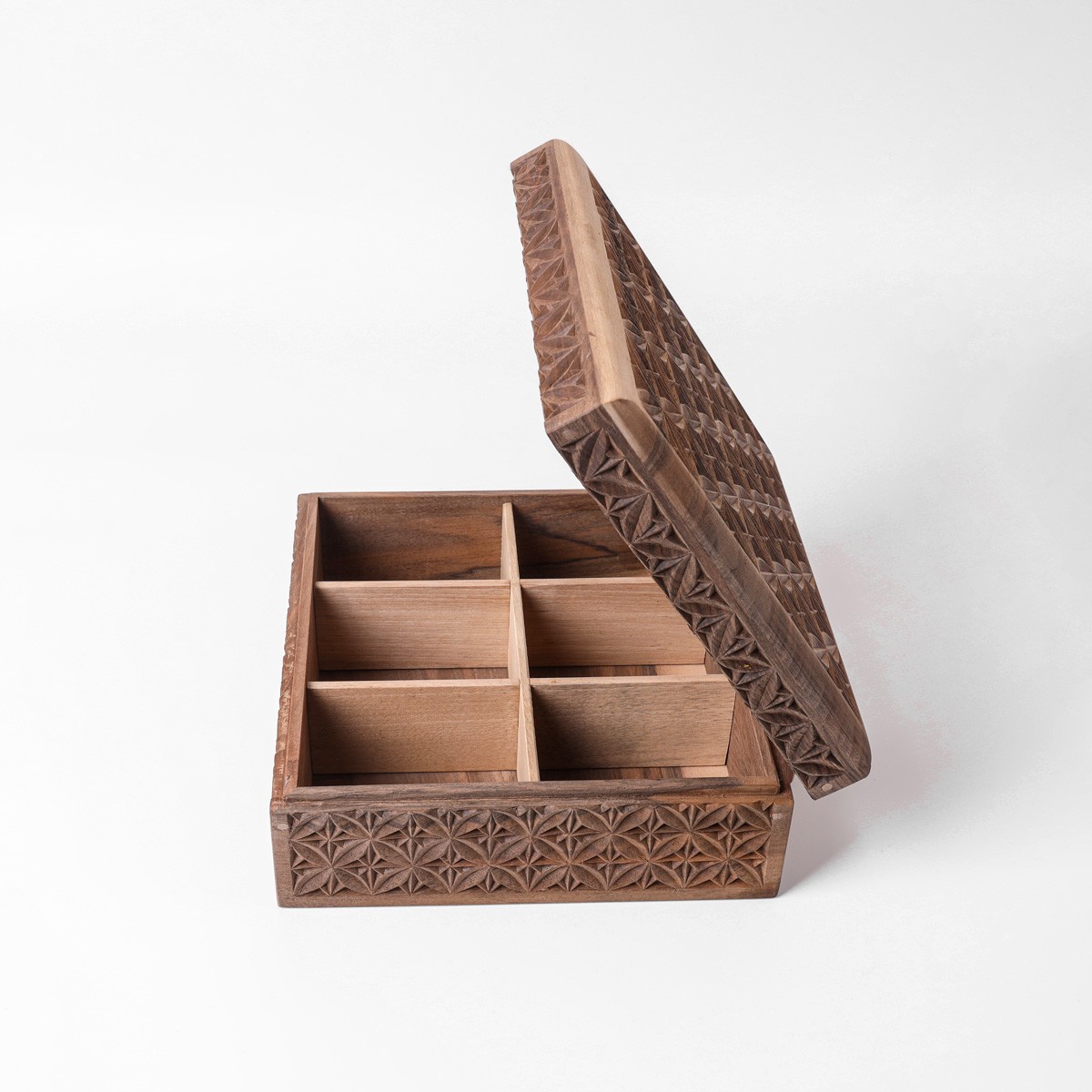 Tea box | walnut wood| Hand Carved 4