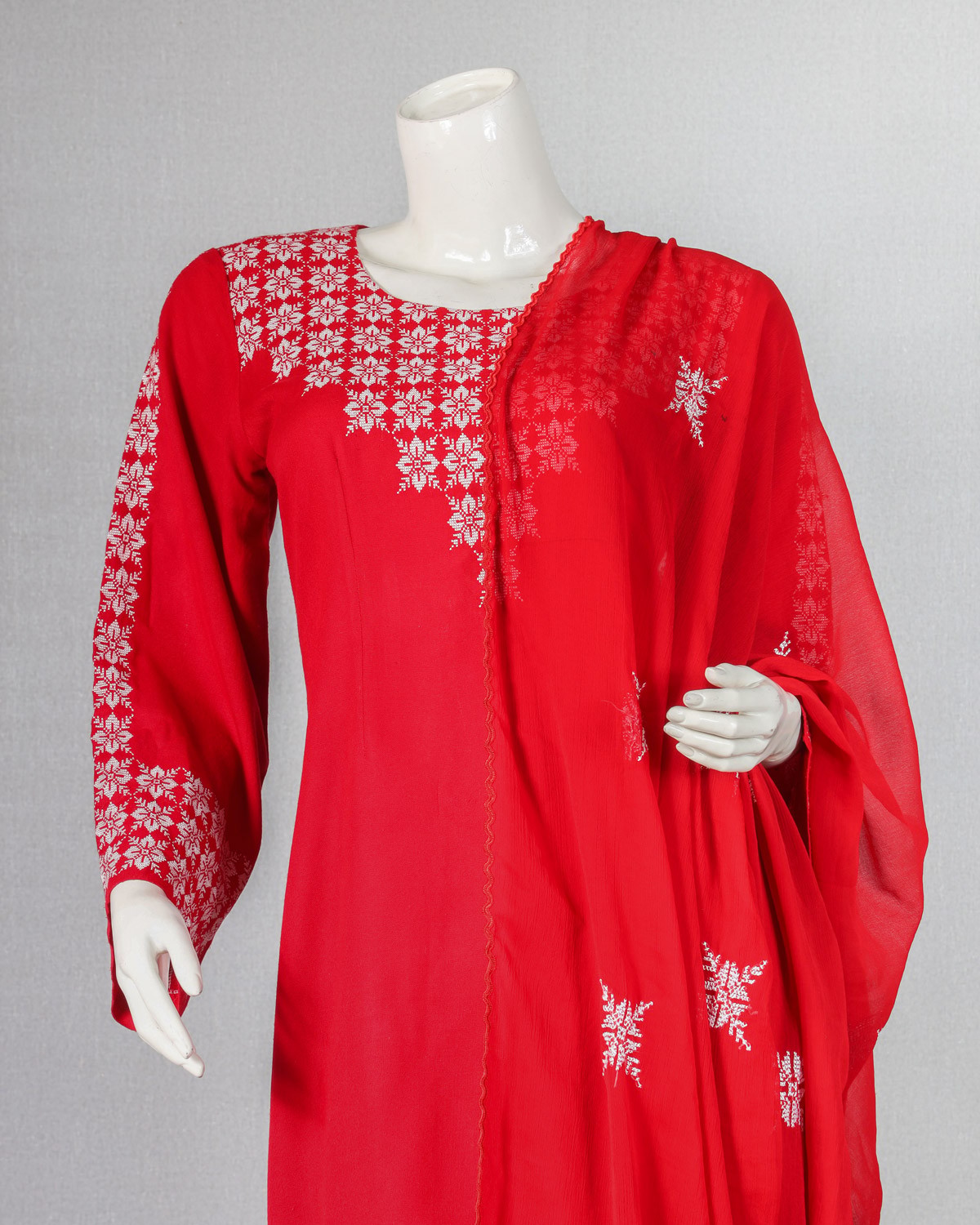 Hazargi hand embriodery red color dress  4