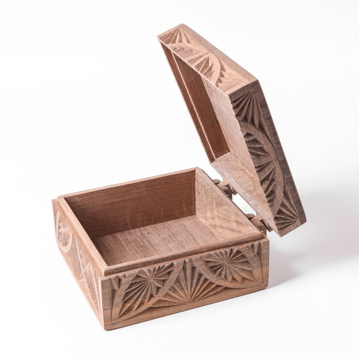 Jewelry Box With Fine Carvings | walnut Wood Jewelry Box 4
