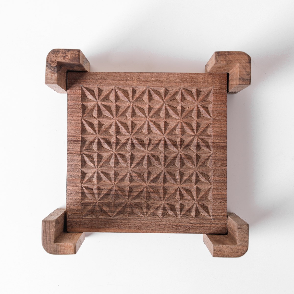 Saucer Set Walnut wood Art 6