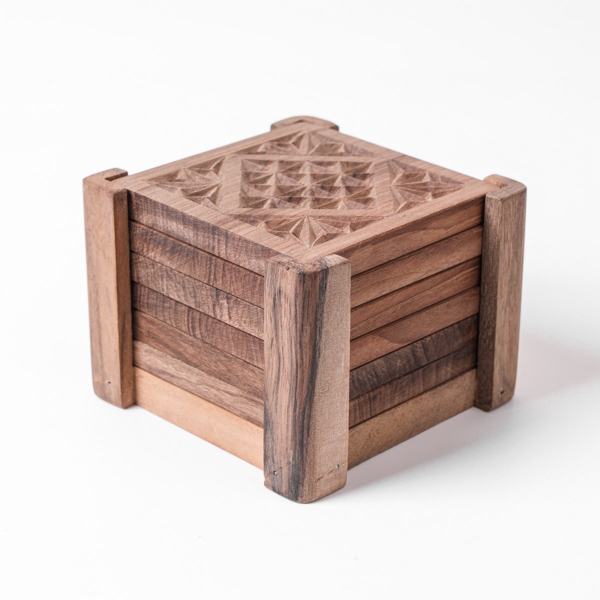 Saucer Set Walnut wood Art 10