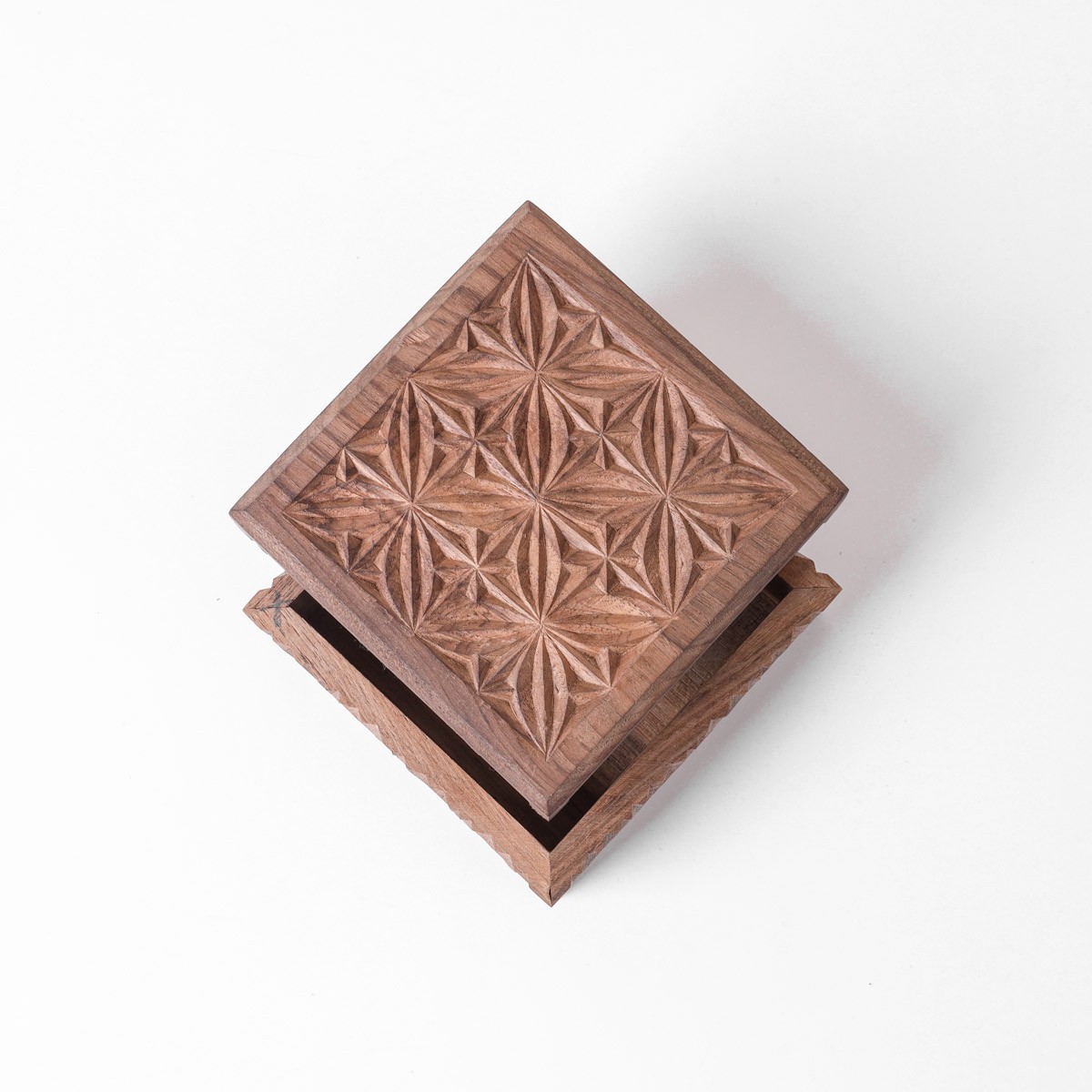 Jewelry Box With Fine Carvings | walnut Wood Jewelry Box 1