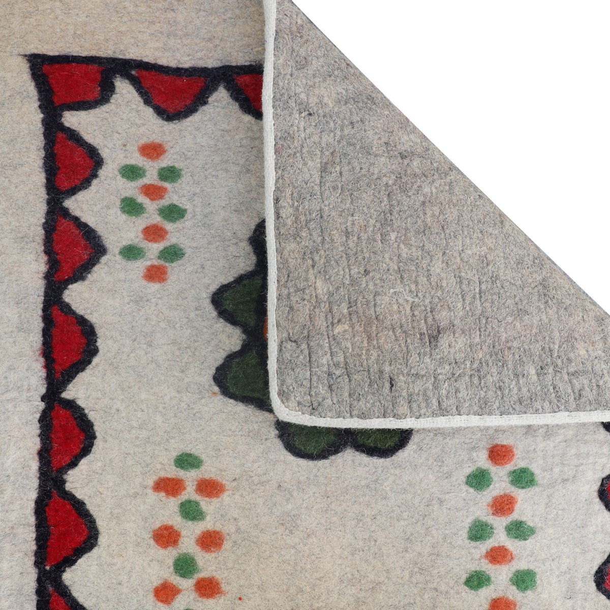 Off-White Rectangle Nuristani Namad | Handmade Area Namad 3.2 X 6.5 (ft) 3