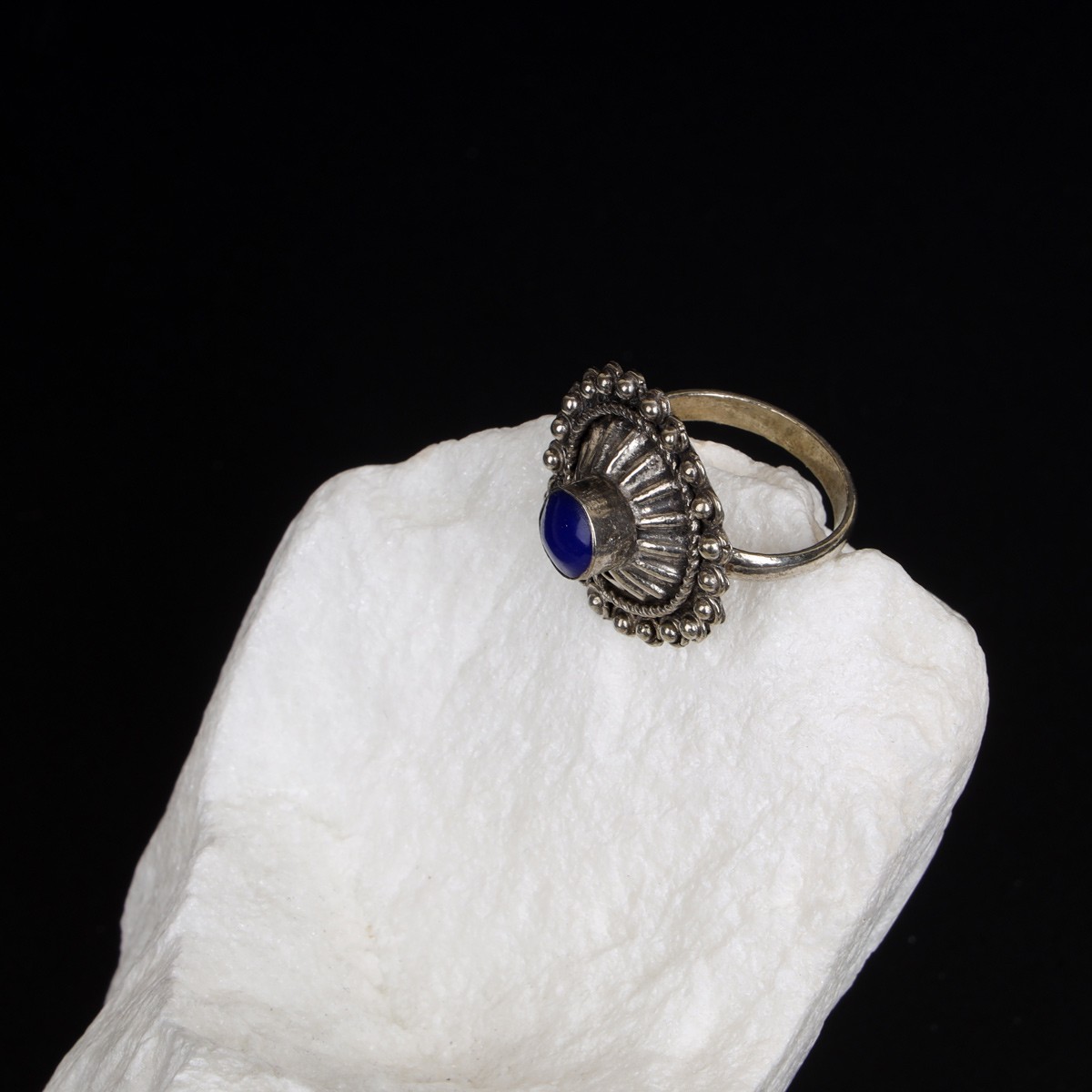 Lapis Lazuli Round Floral Style Ring | Bronze Classic Ring 4