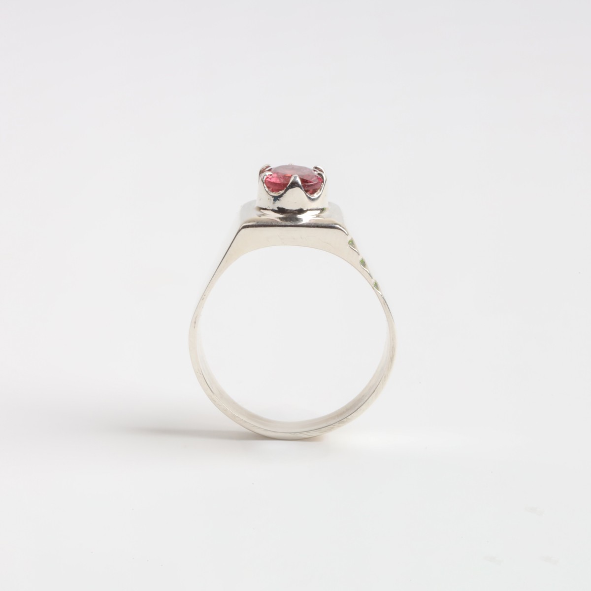 Minimalist Men’s Silver Ring with Pink Tourmaline Stone 2