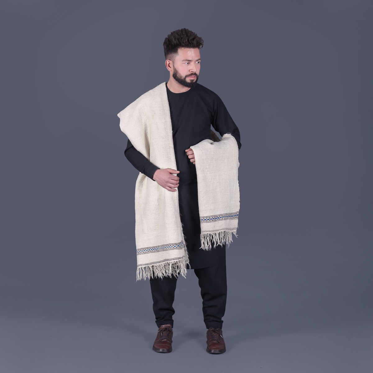 Nuristani Wool Patu 1