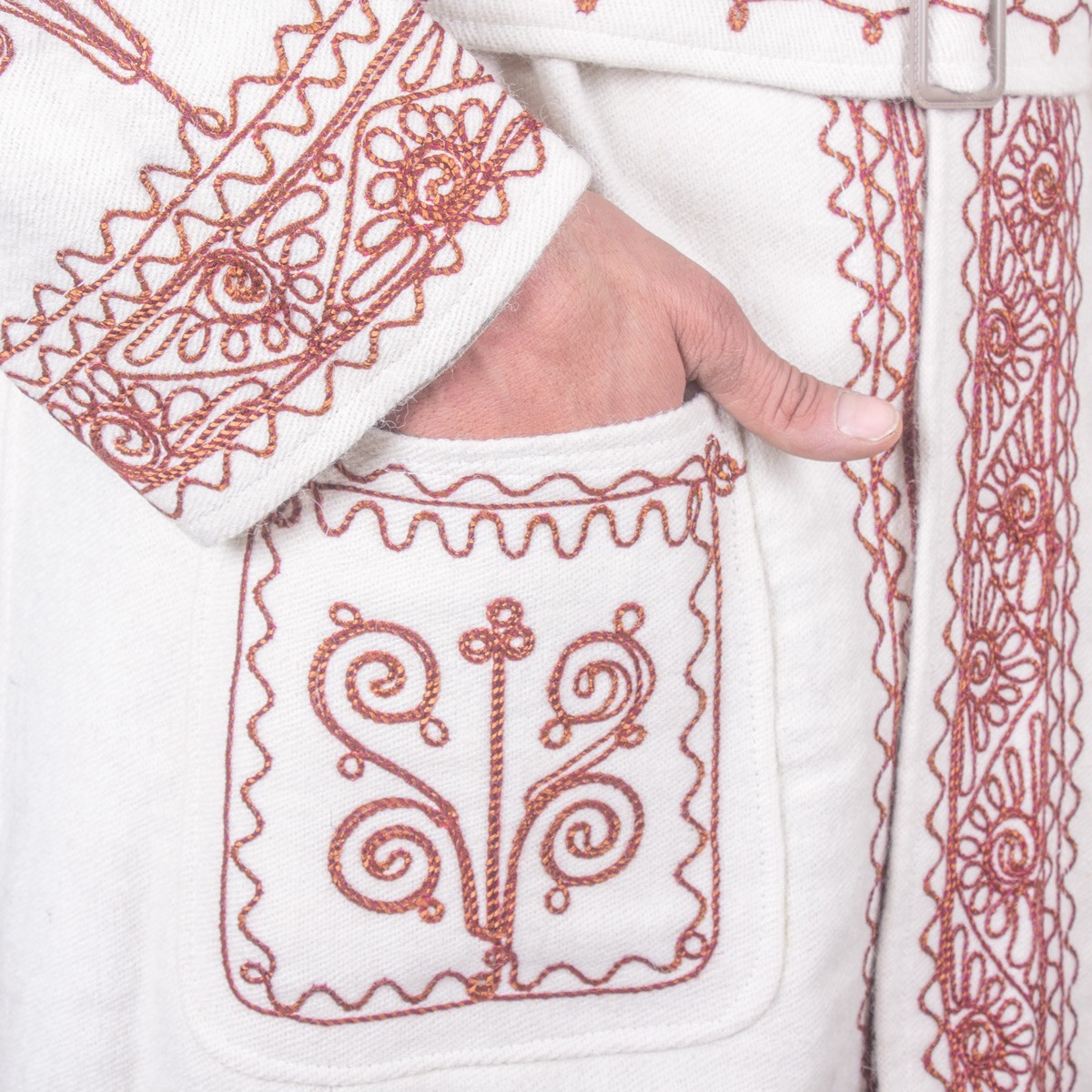White Hand Embroidered Afghan Tribal Chapan | Nuristani Woolen Winter Chapan 3