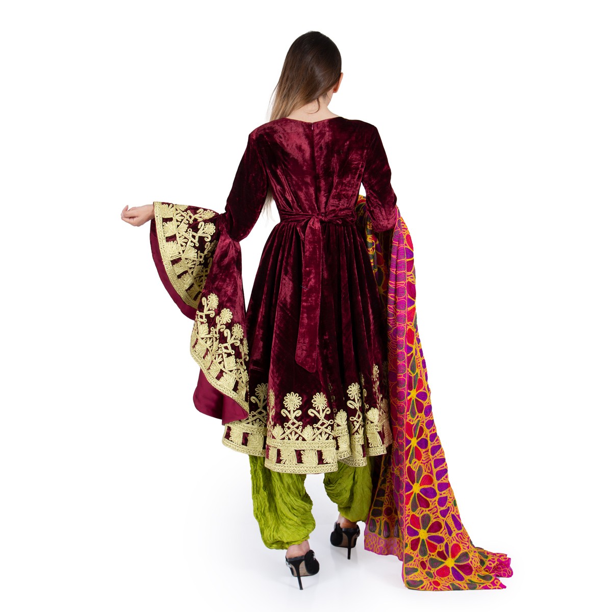 Maroon Red Velvet Kuchi Embroidered Fancy Frock | 3 Piece Suit 4