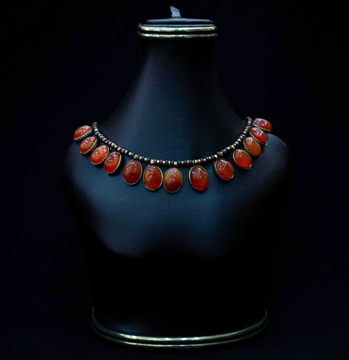 Coral Antique Jewelry Set | Red Bezel Choker Necklace with Teardrop Earrings 1