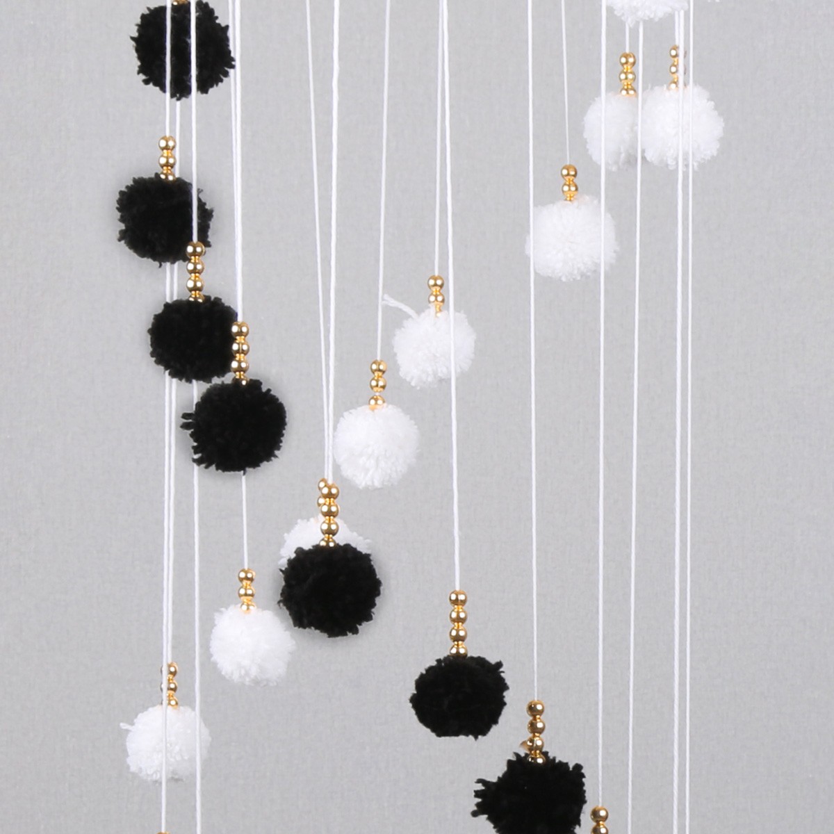 Black & White Decorative Wind Chimes | Beaded Wind Chimes 2