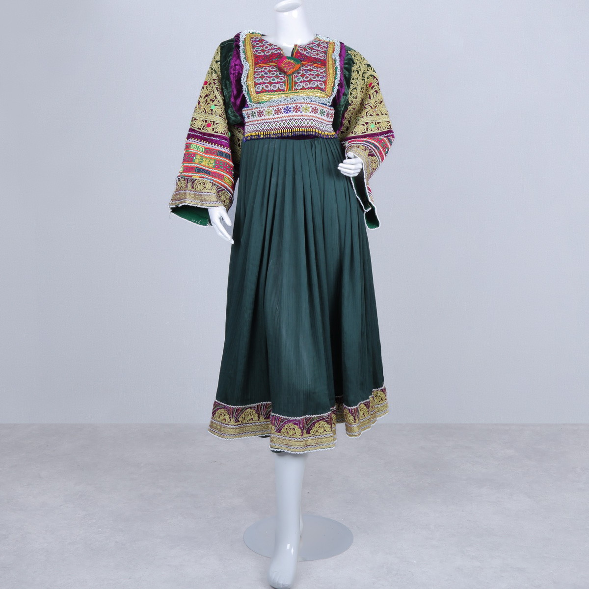 Green Net Sunray Pleated Afghan Dress | Bead & Mirror Embroidered Maxi 1