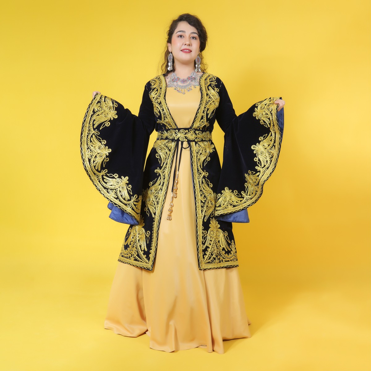 Coat Embroidered Afghan Chapan | Afghan Clothes for Women 1