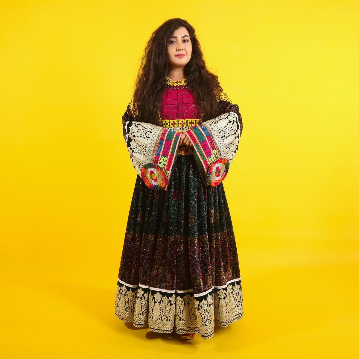 Black Zari Gande Afghani | Balloon Sleeves Pleated Afghan Dress 2