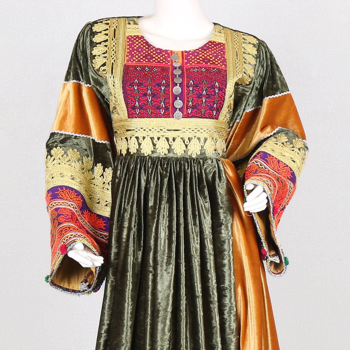 Balloon Sleeved Velvet Pleated Gand Afghani Dress 2