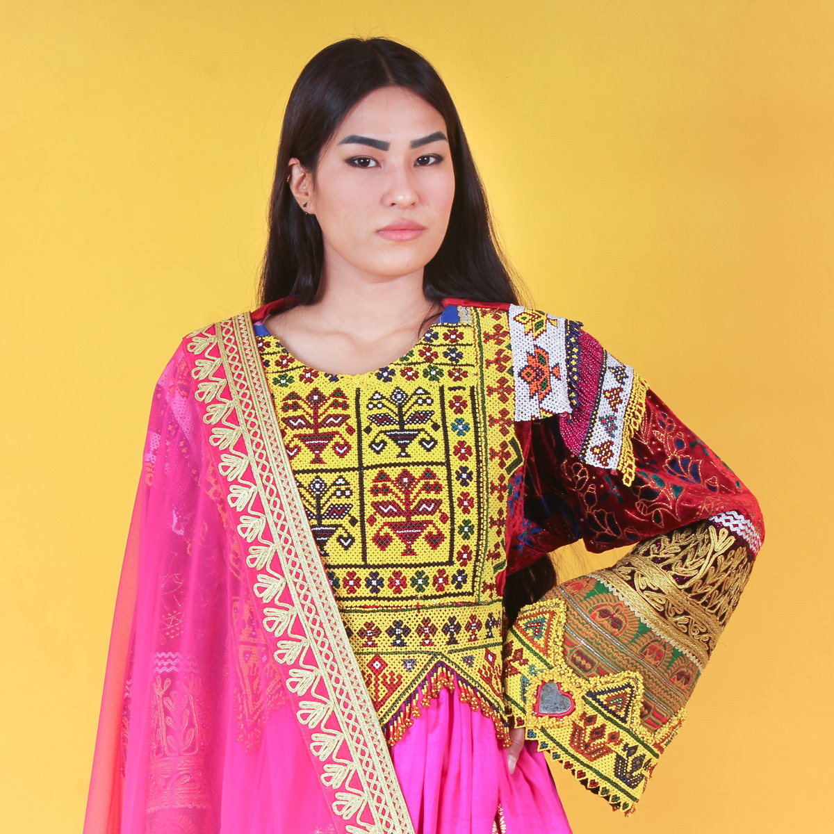 Pink Gand e Afghani with Shawl | Handmade Women's Afghan Clothes 4
