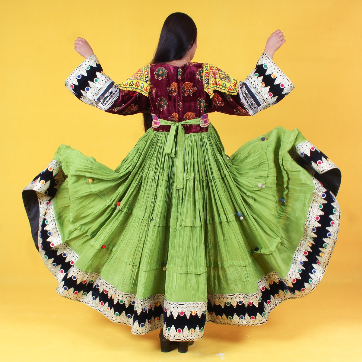 Green Afghan Traditional Dress | Afghan Handmade Wedding Clothes 3