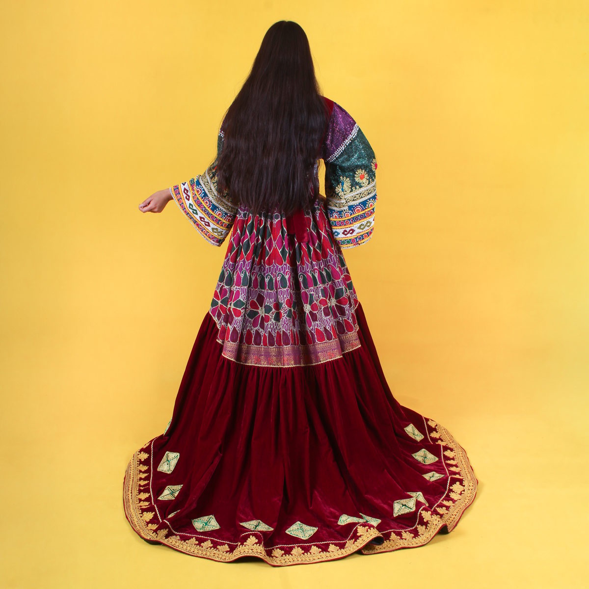 Red Gand e Afghani Long Dress | Afghan Wedding Dress 3
