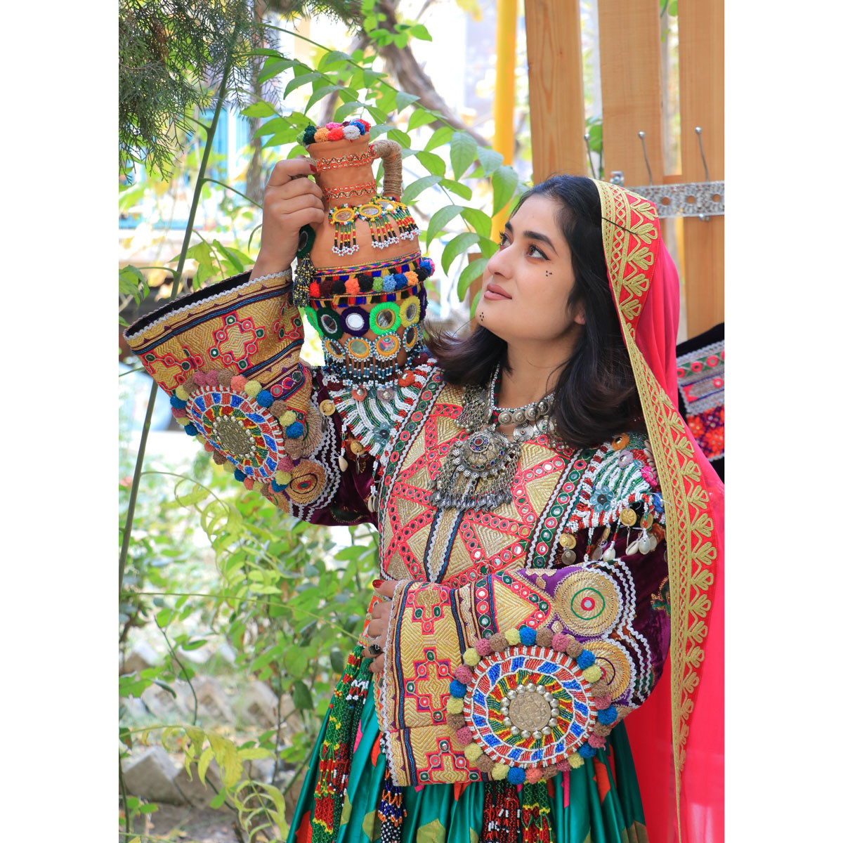 Green Kochi Embroidered Afghan Wedding Dress with Long Balloon Sleeve 2