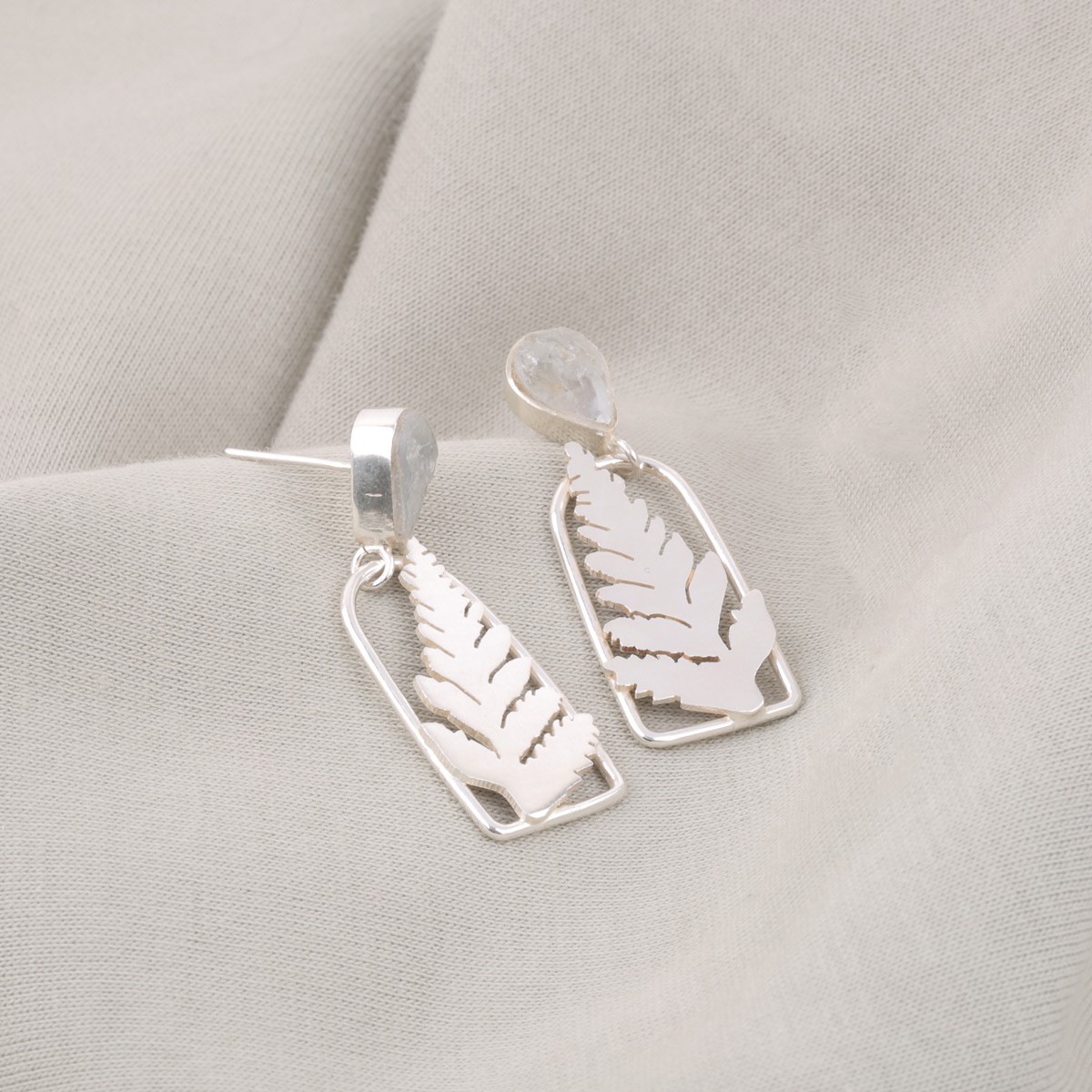 Rough Aquamarine Studs | Silver Petal Style Studs 1