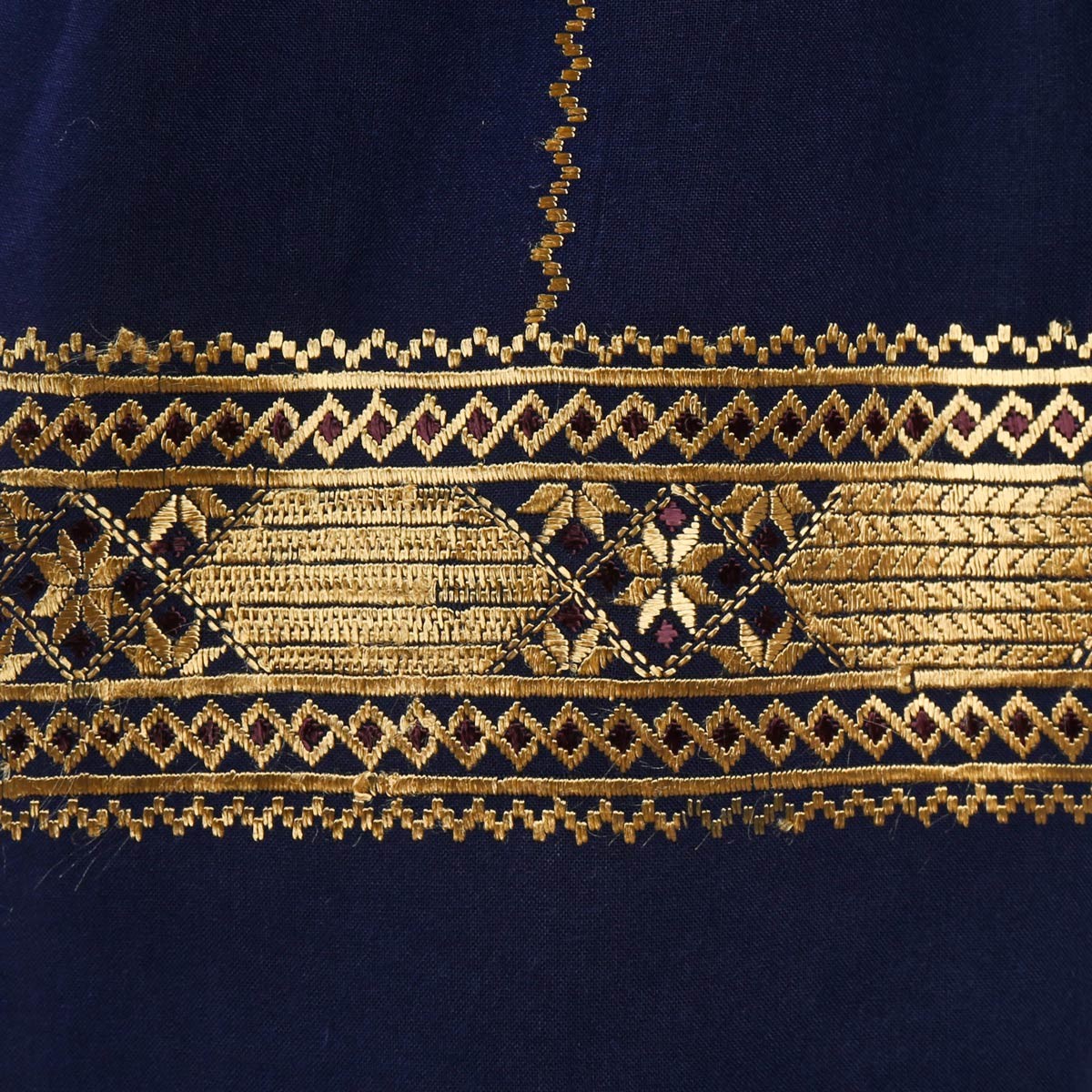 Cotton Scarf With Golden Embroidered Borders 3