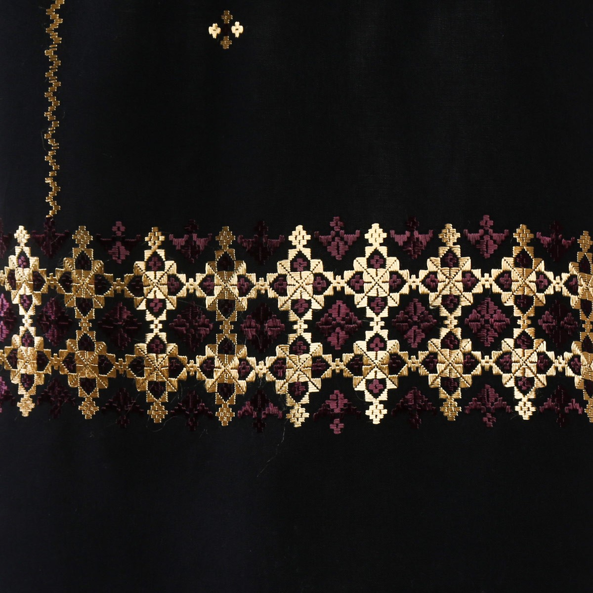 Black Cotton Scarf With Embroidered Borders 3