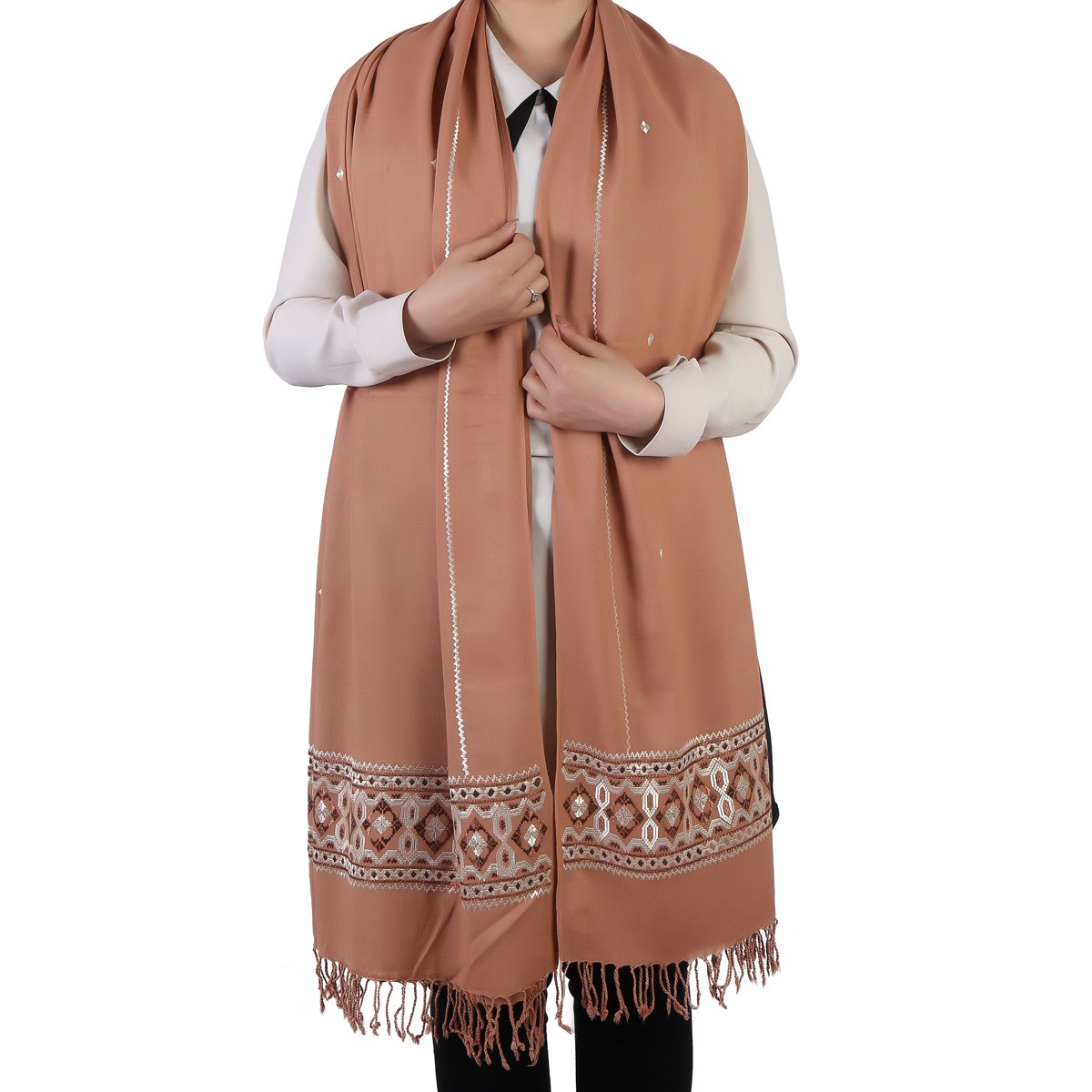 Soft Cotton Scarf With Embroidered Borders 2