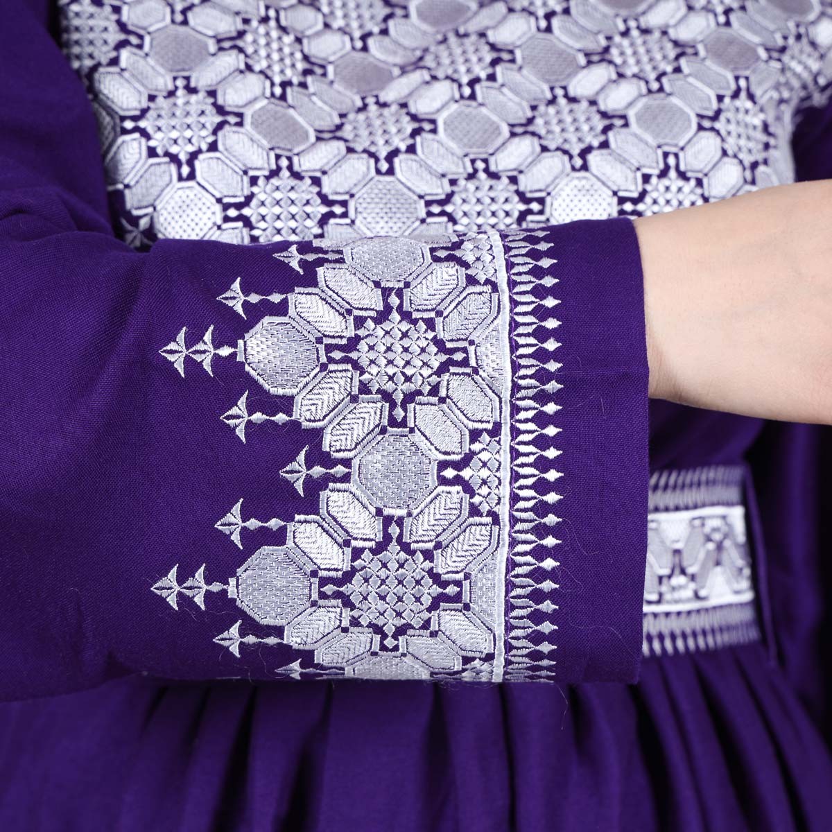 Purple Simple Hazaragi Embroidered Dress | Shaal Shari Dress With Jewelry & Hat 4