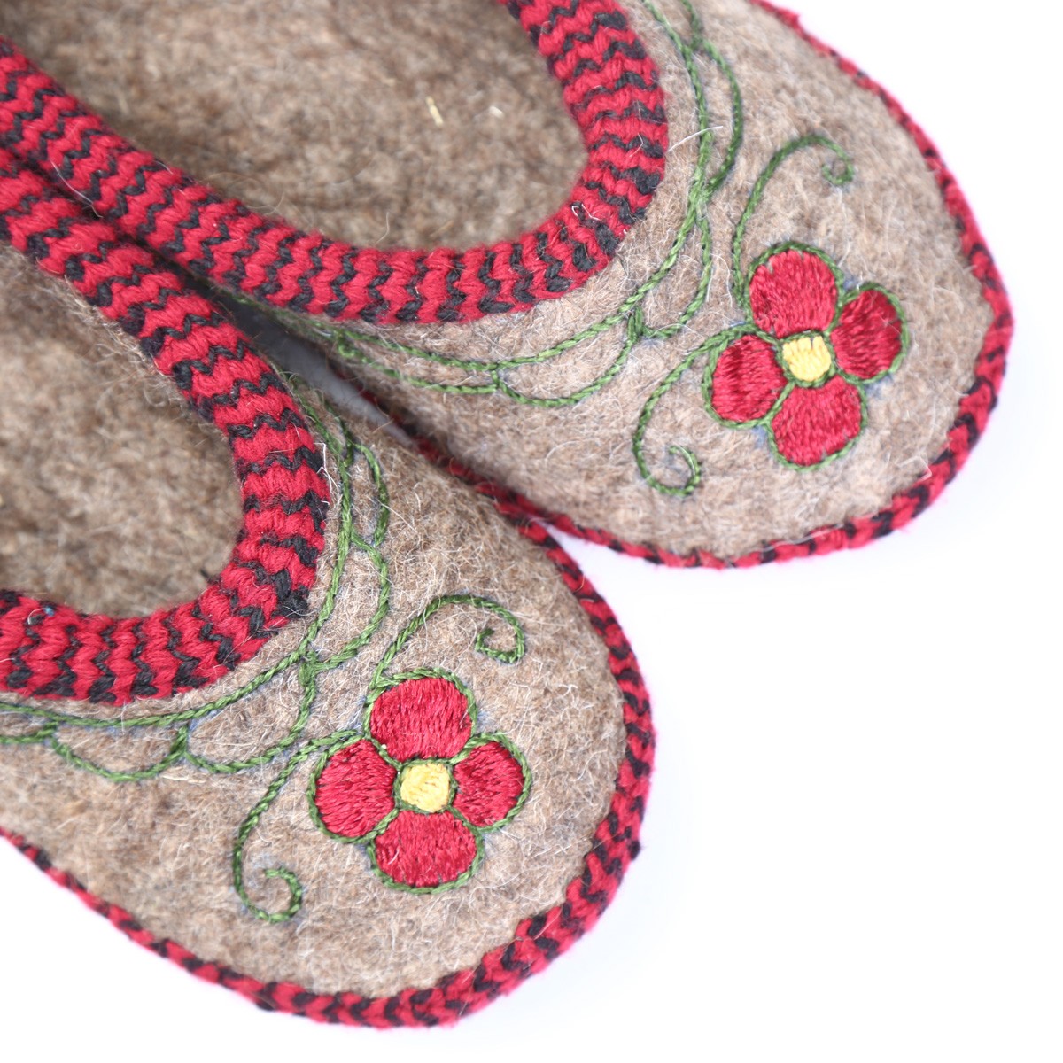 Hand-Woven Shoe Pairs With Pink Borders | Barak Shoes 3