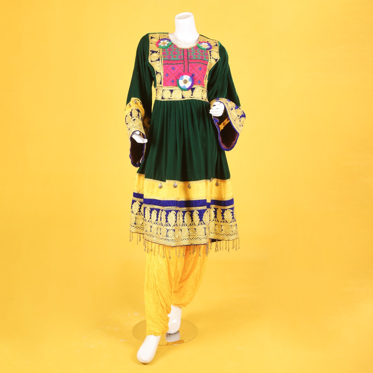 Green Pleated 3-Piece Kuchi Gand e Afghani Traditional Dress 2