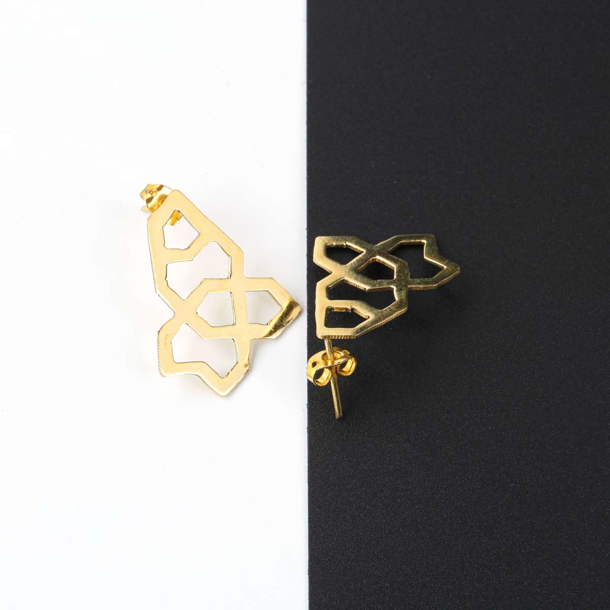 Bronze Studs | Golden Engraved Studs 1