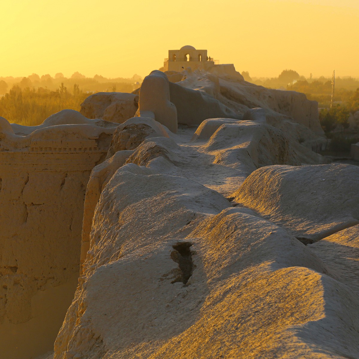 Yaran Tower Evening View Landscape Photo | Sunset Golden Time 3