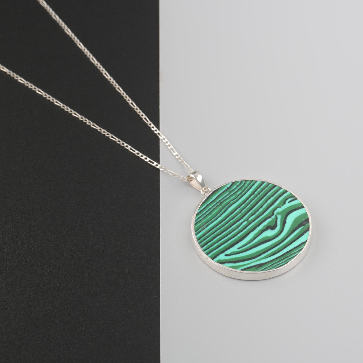 Malachite Drop Pendant | Silver Circle Necklace 2